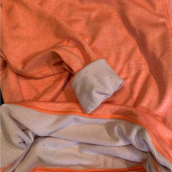 Women’s Peach Underarmour Hoodie, size small - Picture 3 of 3